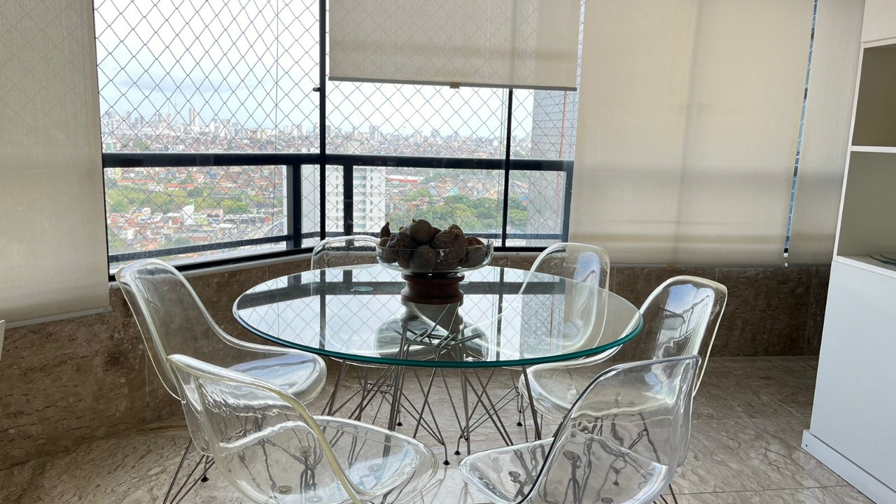 Apartamento à venda com 4 quartos, 243m² - Foto 5