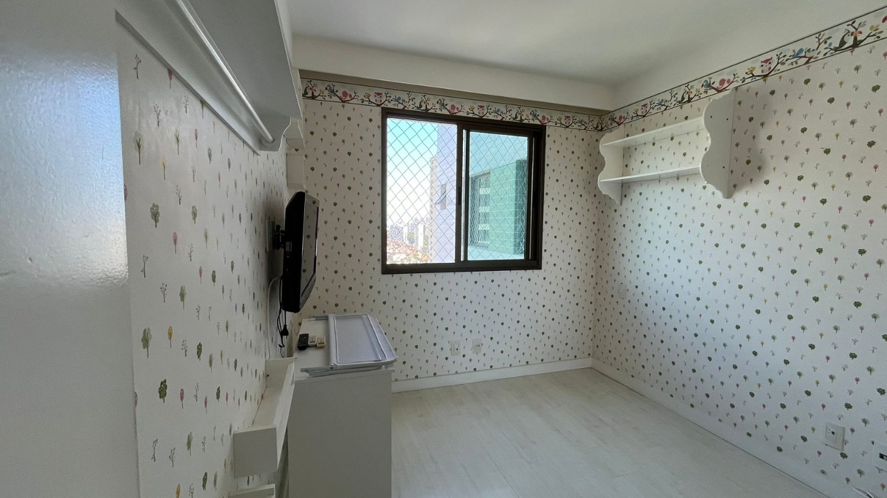 Apartamento à venda com 3 quartos, 147m² - Foto 14