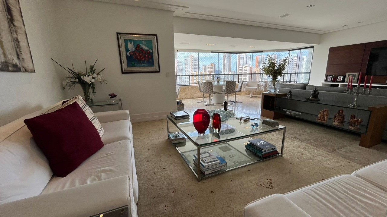 Apartamento à venda com 4 quartos, 243m² - Foto 6