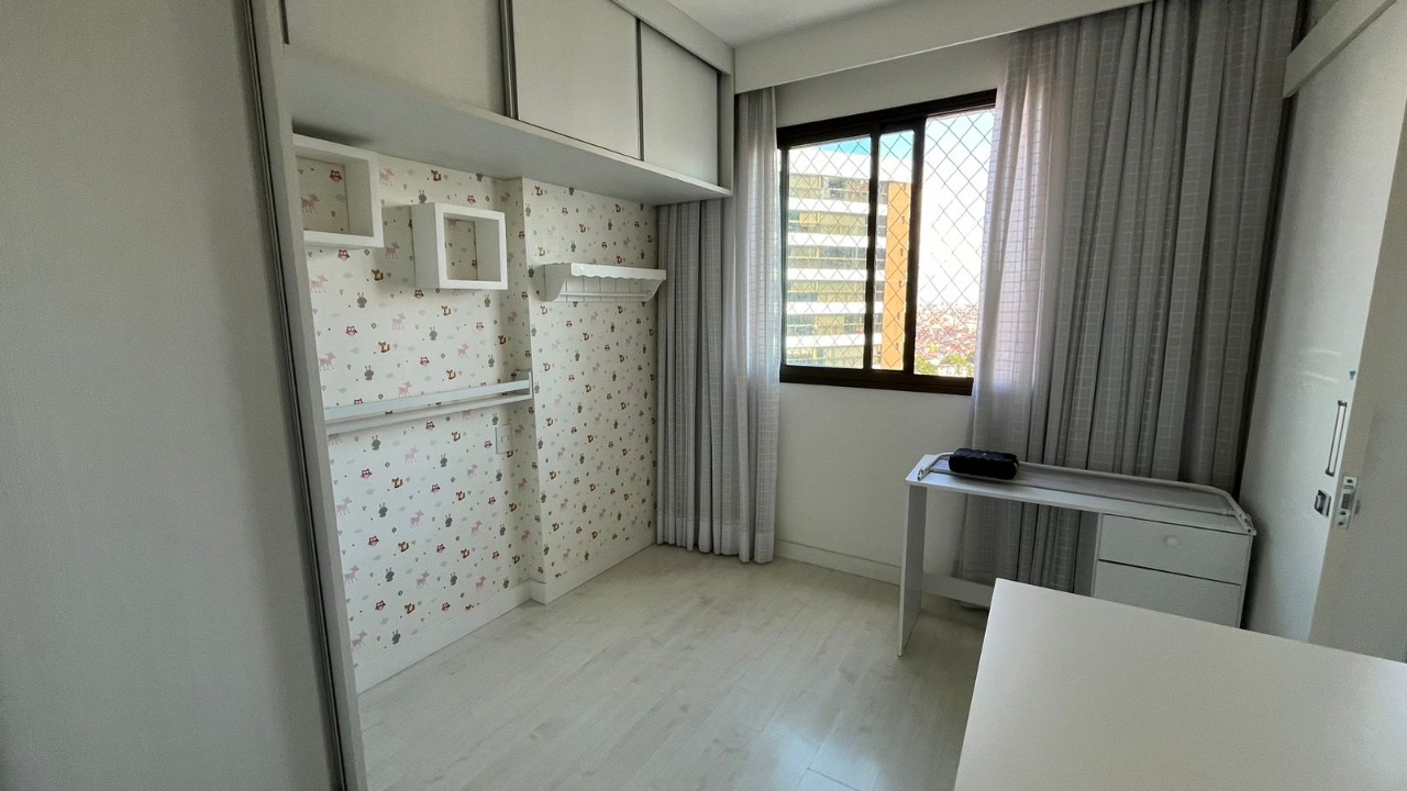 Apartamento à venda com 3 quartos, 147m² - Foto 11