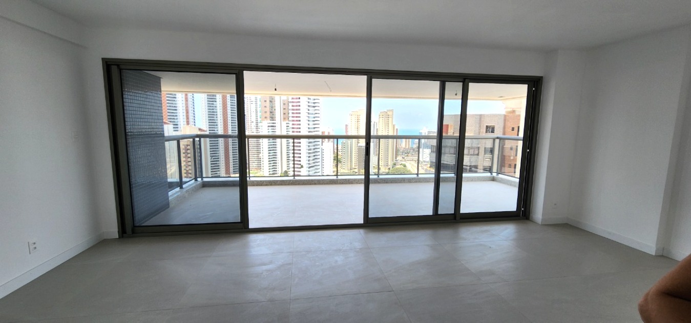 Apartamento à venda com 4 quartos, 173m² - Foto 4