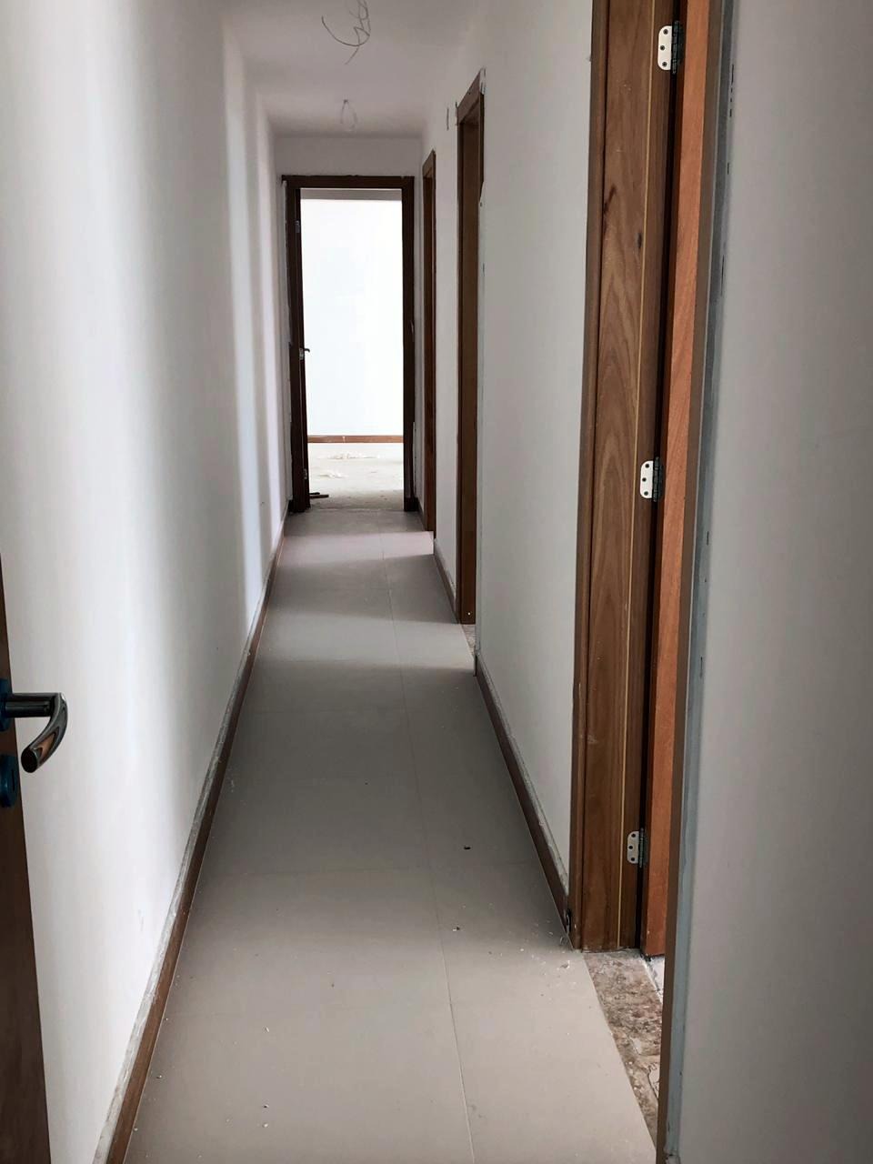 Apartamento à venda com 4 quartos, 278m² - Foto 5