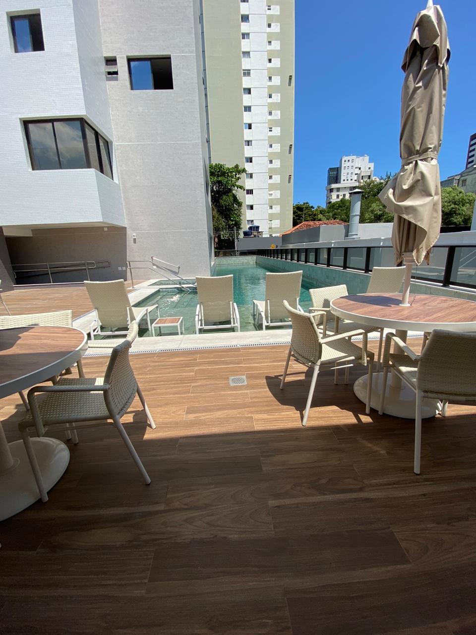 Apartamento para alugar com 2 quartos, 74m² - Foto 25