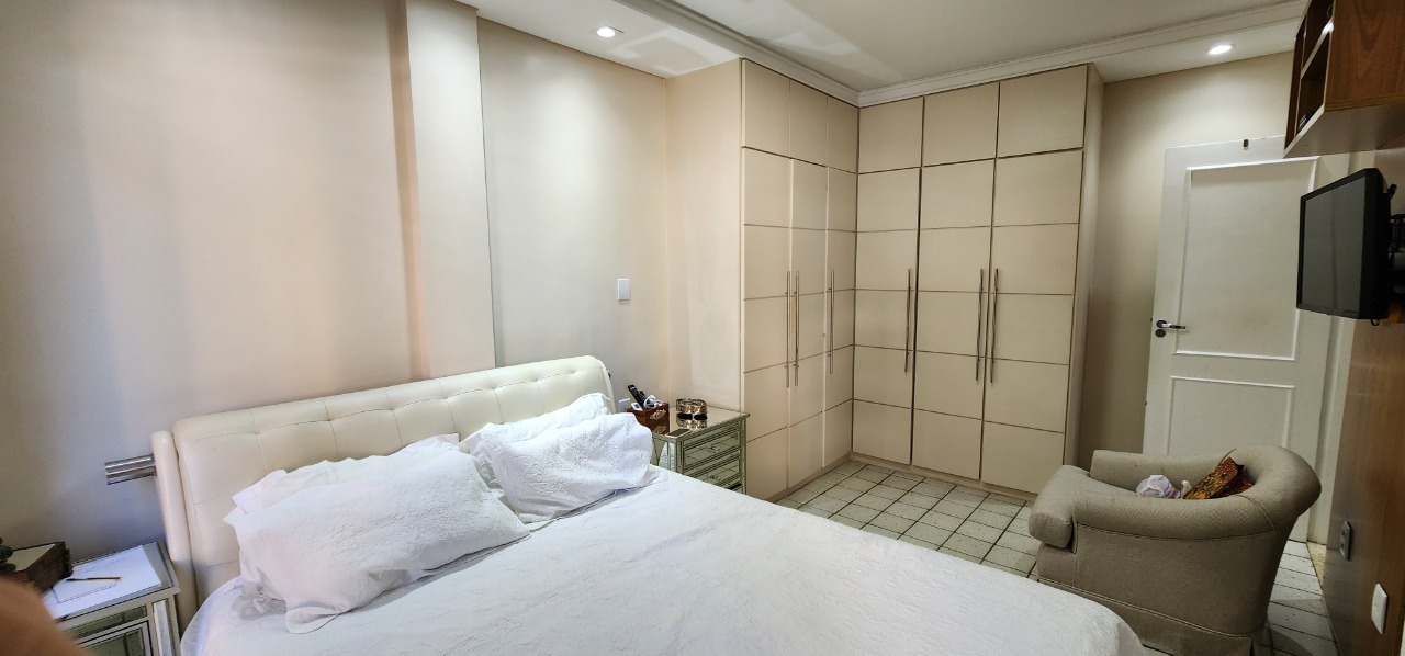 Apartamento à venda com 3 quartos, 113m² - Foto 8