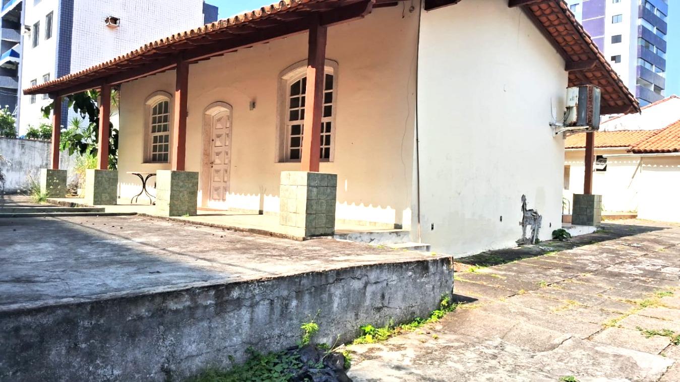 Prédio Inteiro para alugar com 3 quartos, 265m² - Foto 2