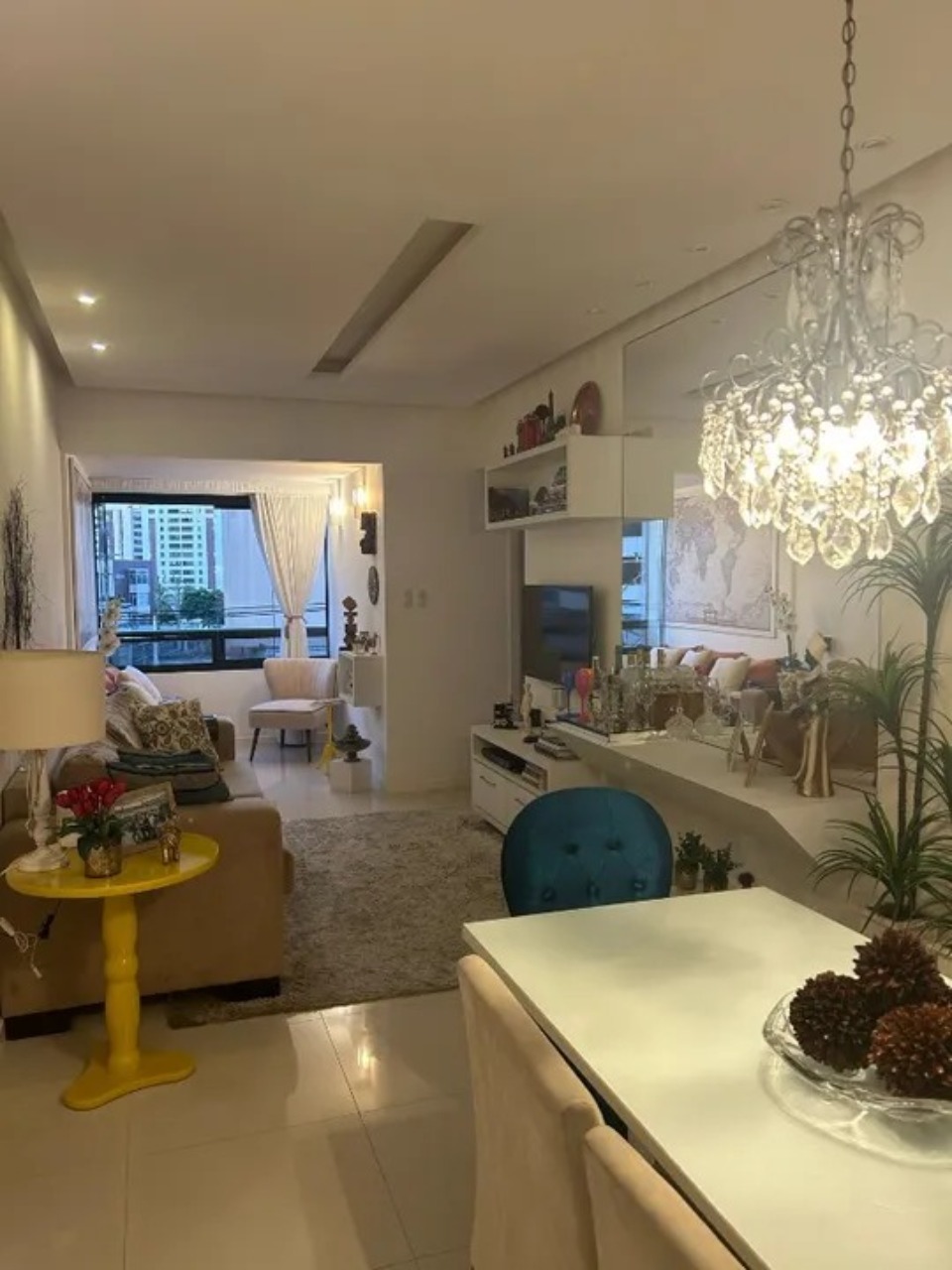 Apartamento à venda com 2 quartos, 60m² - Foto 2