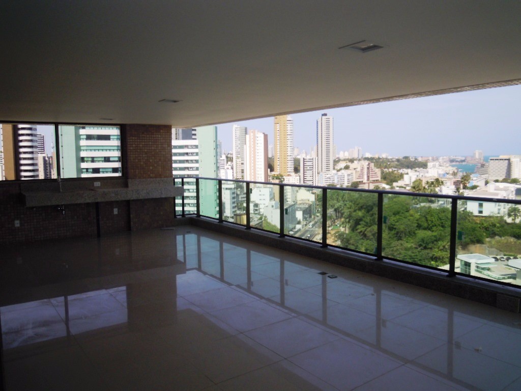 Apartamento para alugar com 4 quartos, 232m² - Foto 6