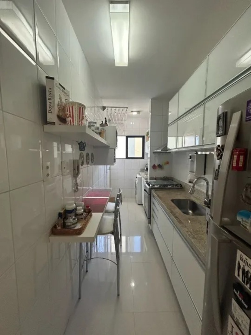 Apartamento à venda com 2 quartos, 60m² - Foto 11