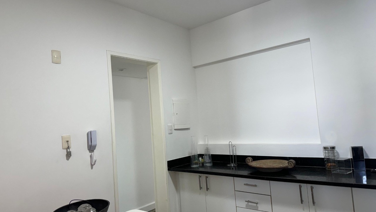 Apartamento à venda com 3 quartos, 140m² - Foto 29