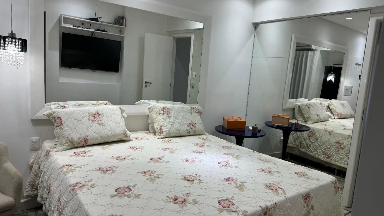 Apartamento à venda com 3 quartos, 140m² - Foto 13