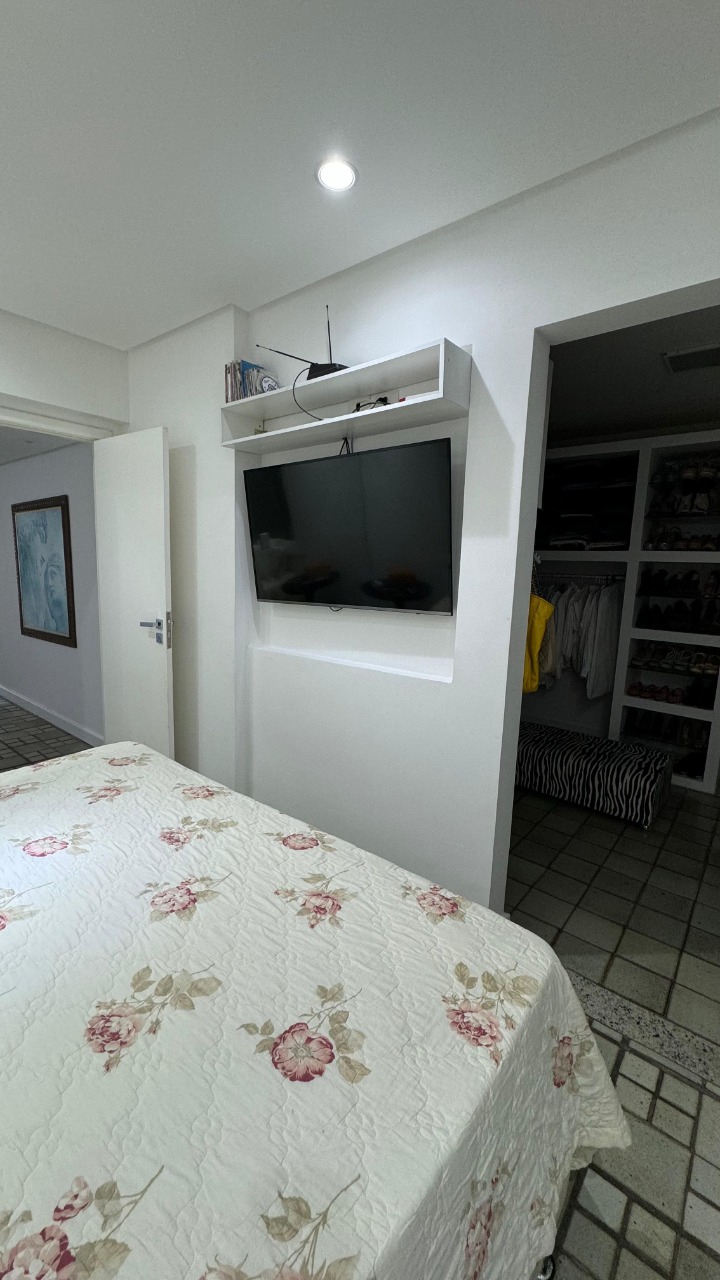 Apartamento à venda com 3 quartos, 140m² - Foto 12