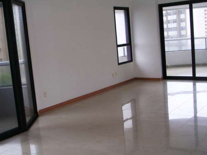 Apartamento à venda com 4 quartos, 175m² - Foto 3