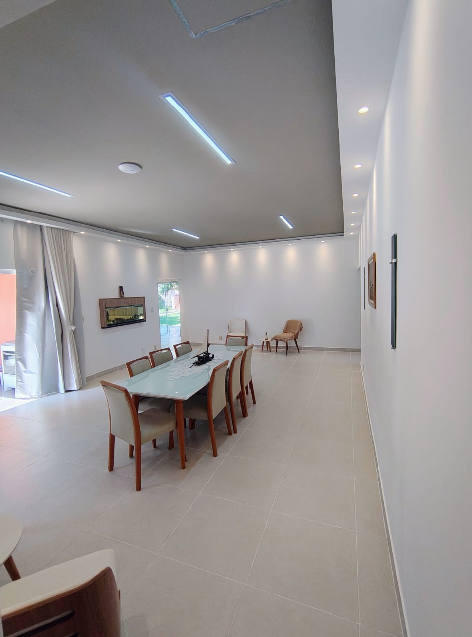 Casa de Condomínio à venda com 4 quartos, 350m² - Foto 16