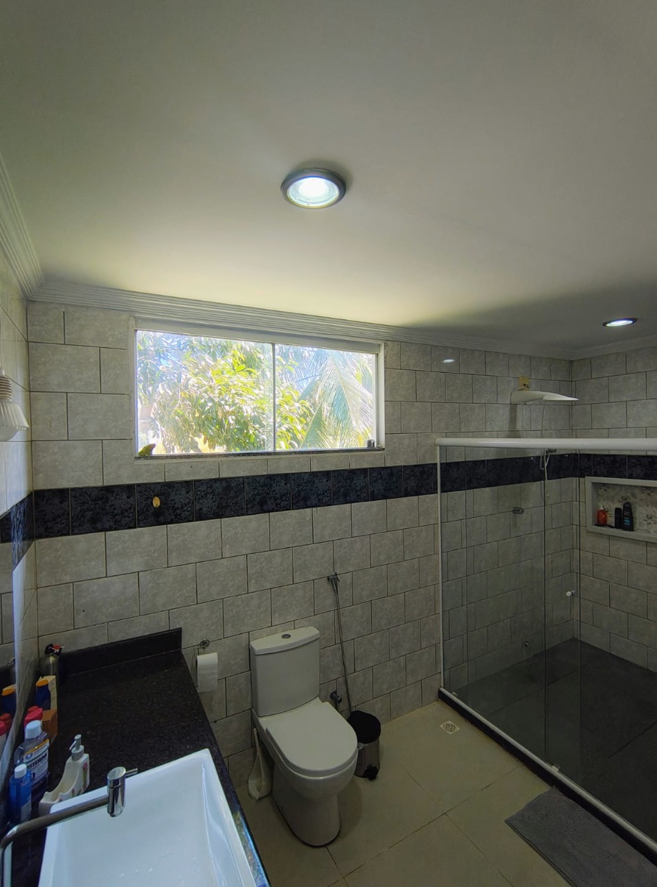 Casa de Condomínio à venda com 4 quartos, 350m² - Foto 22