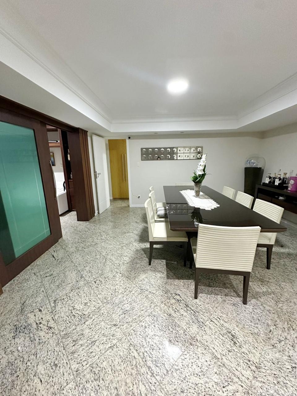 Apartamento à venda com 5 quartos, 255m² - Foto 3