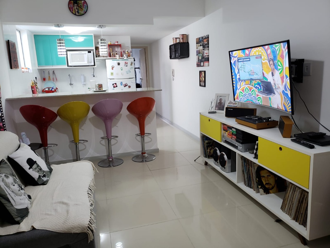 Apartamento à venda com 1 quarto, 42m² - Foto 3