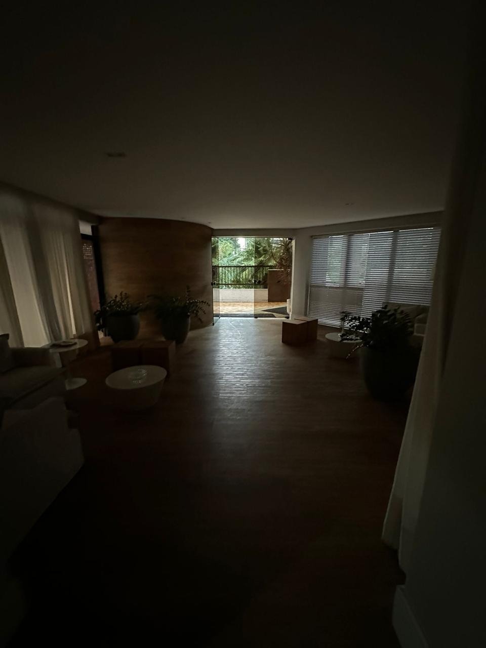 Apartamento à venda com 5 quartos, 255m² - Foto 13