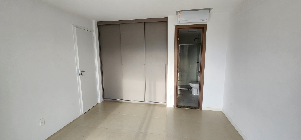 Apartamento para alugar com 2 quartos, 90m² - Foto 12