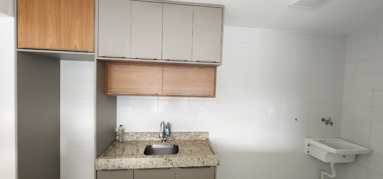 Apartamento para alugar com 2 quartos, 90m² - Foto 8