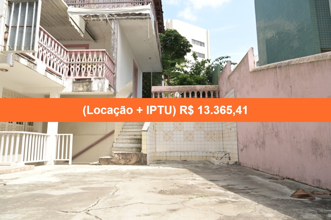 Casa para alugar com 8 quartos, 670m² - Foto 1