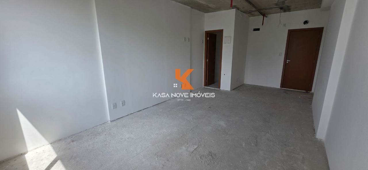 Conjunto Comercial-Sala à venda com 4 quartos, 27m² - Foto 2