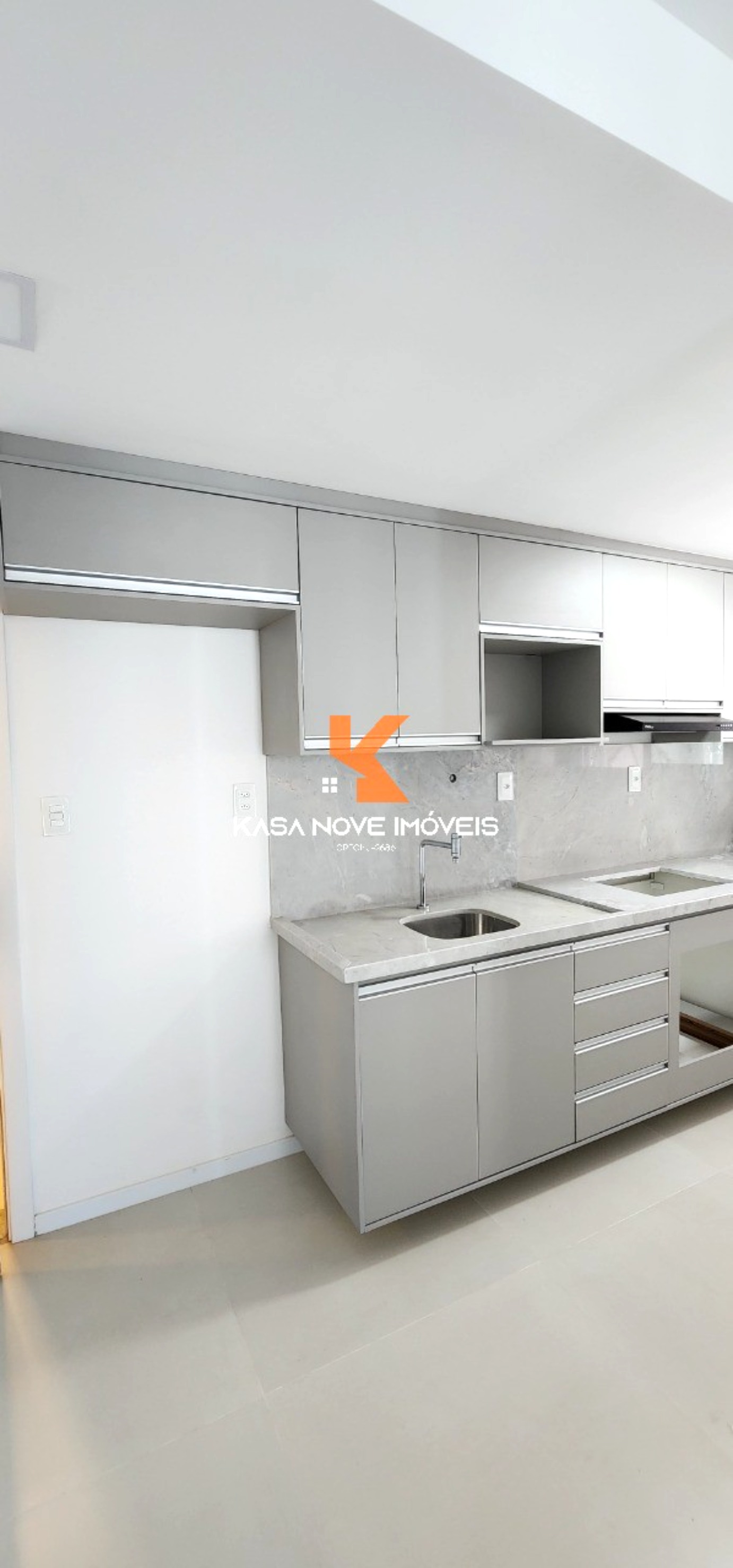 Apartamento para alugar com 1 quarto, 45m² - Foto 13