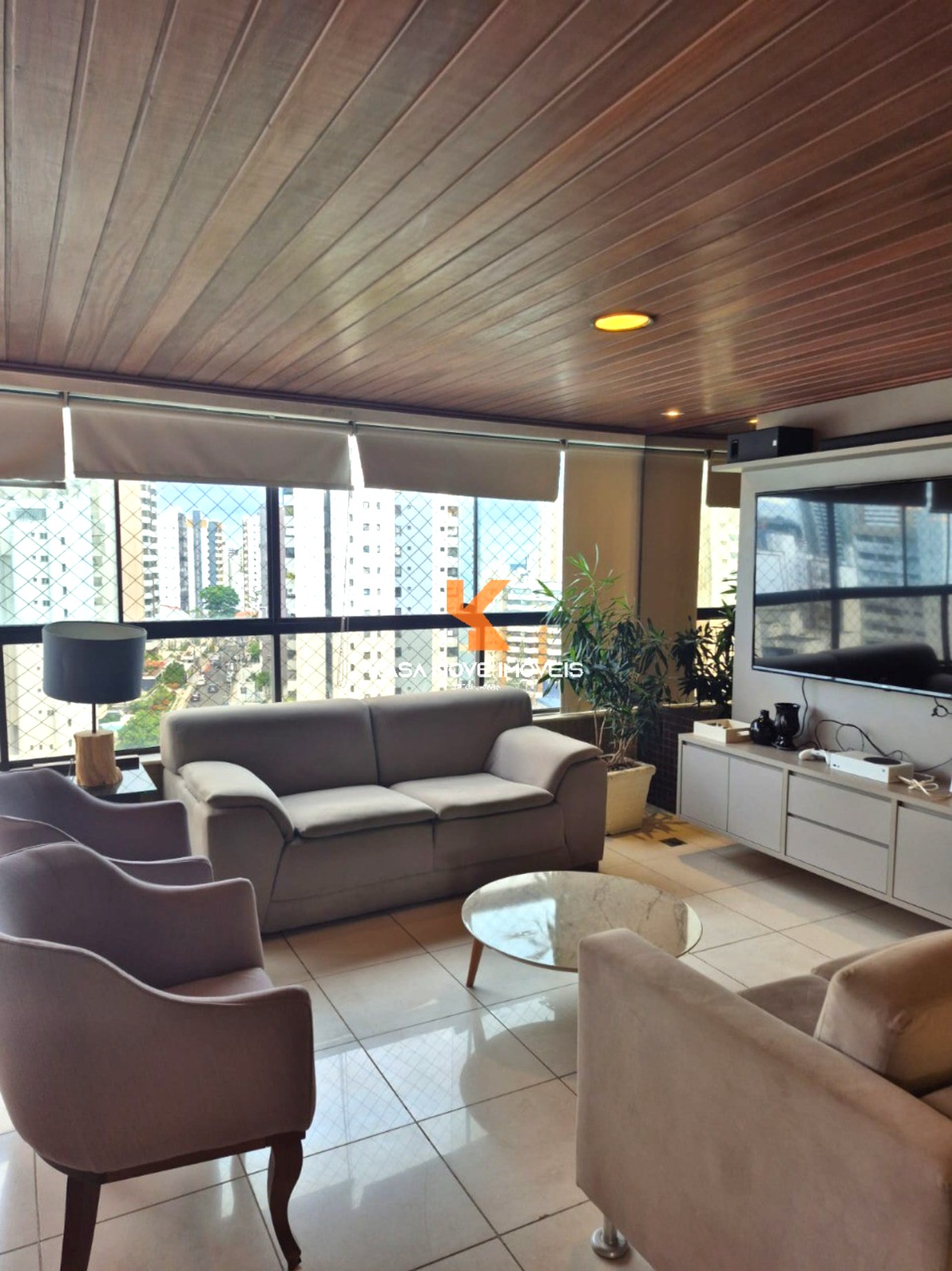 Apartamento, 4 quartos, 196 m² - Foto 4