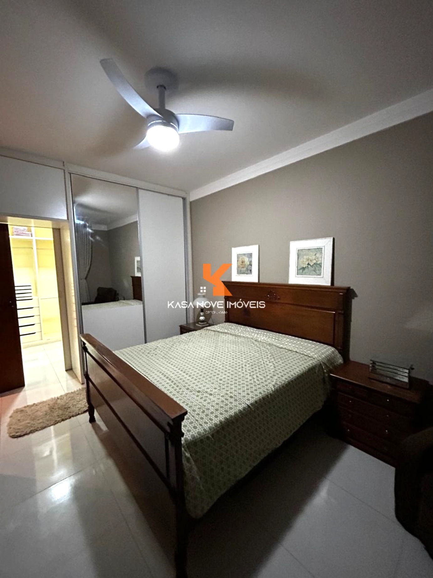 Apartamento à venda com 4 quartos, 187m² - Foto 35