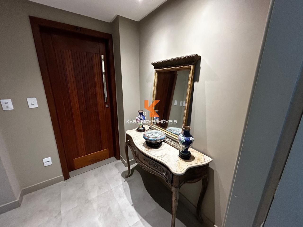 Apartamento à venda com 4 quartos, 187m² - Foto 25