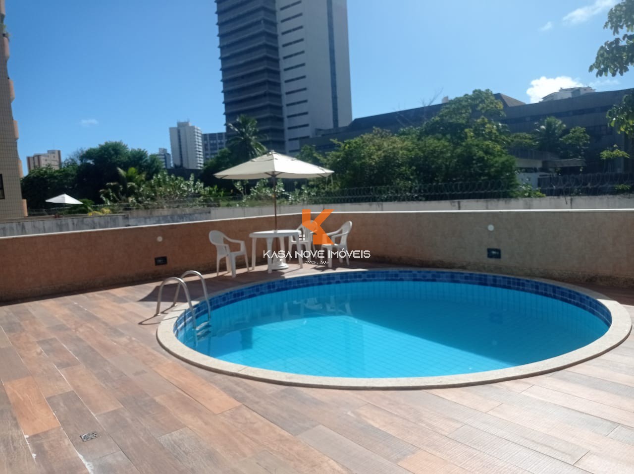 Apartamento à venda com 2 quartos, 70m² - Foto 6