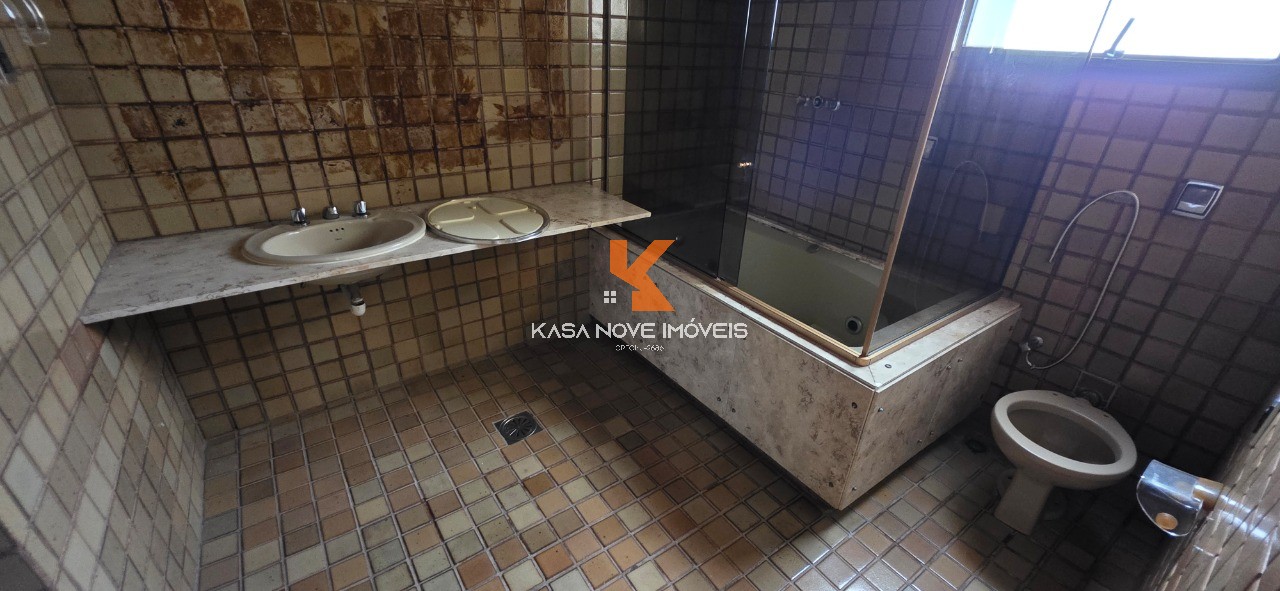 Apartamento para alugar com 3 quartos, 319m² - Foto 14