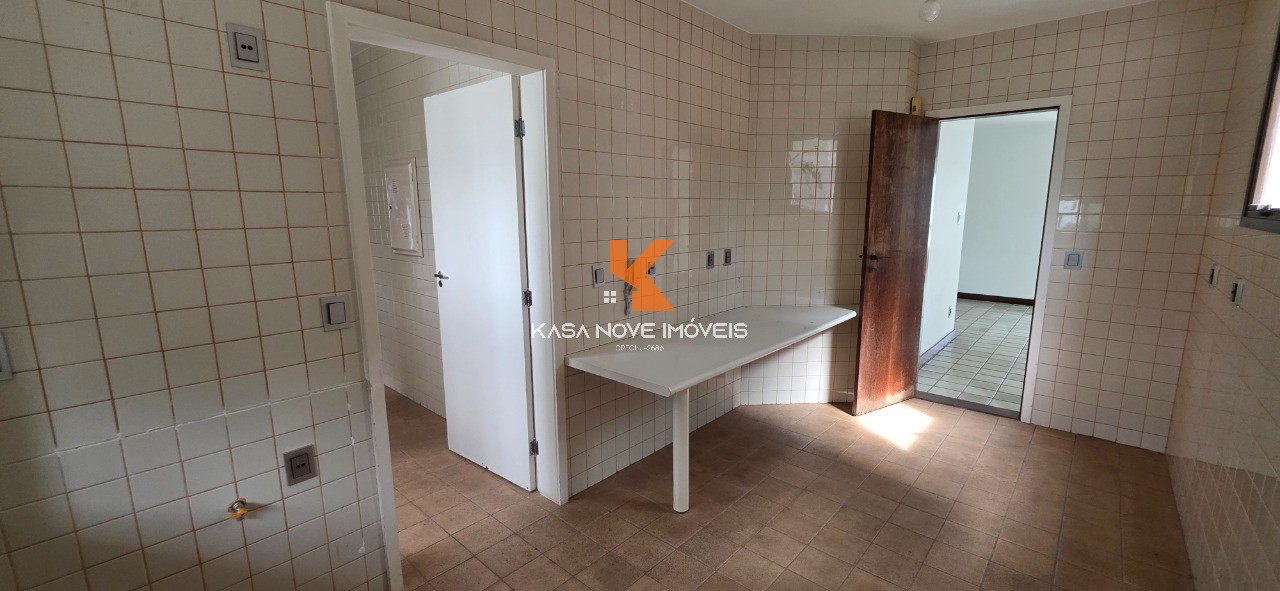 Apartamento para alugar com 3 quartos, 319m² - Foto 23