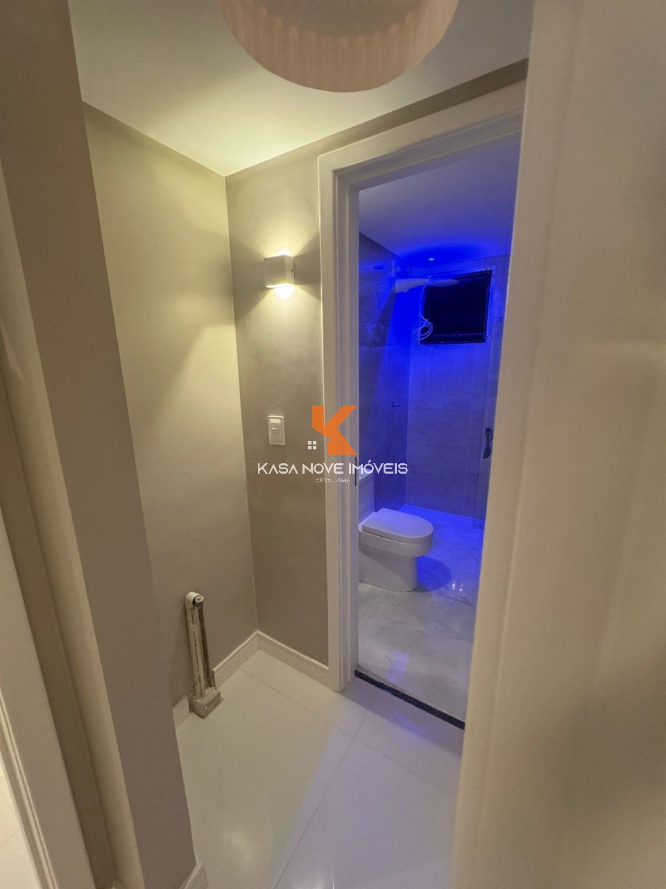 Apartamento à venda com 3 quartos, 95m² - Foto 11