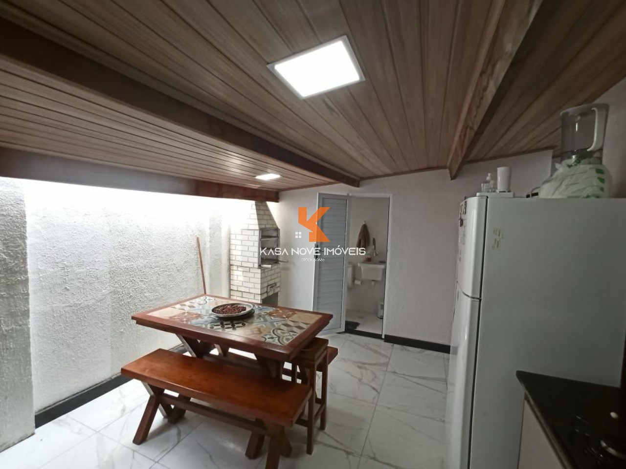 Apartamento à venda com 2 quartos, 75m² - Foto 7