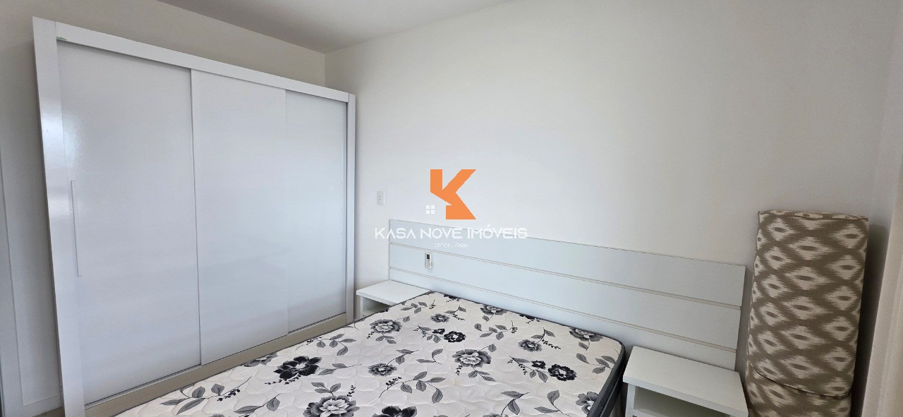 Apartamento para alugar com 1 quarto, 55m² - Foto 10