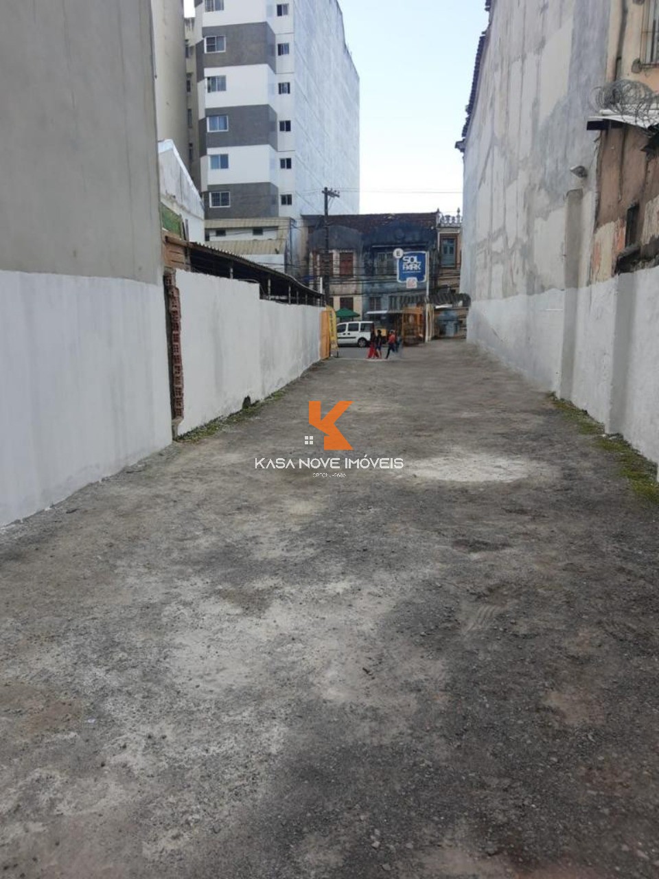 Loteamento e Condomínio - Foto 1