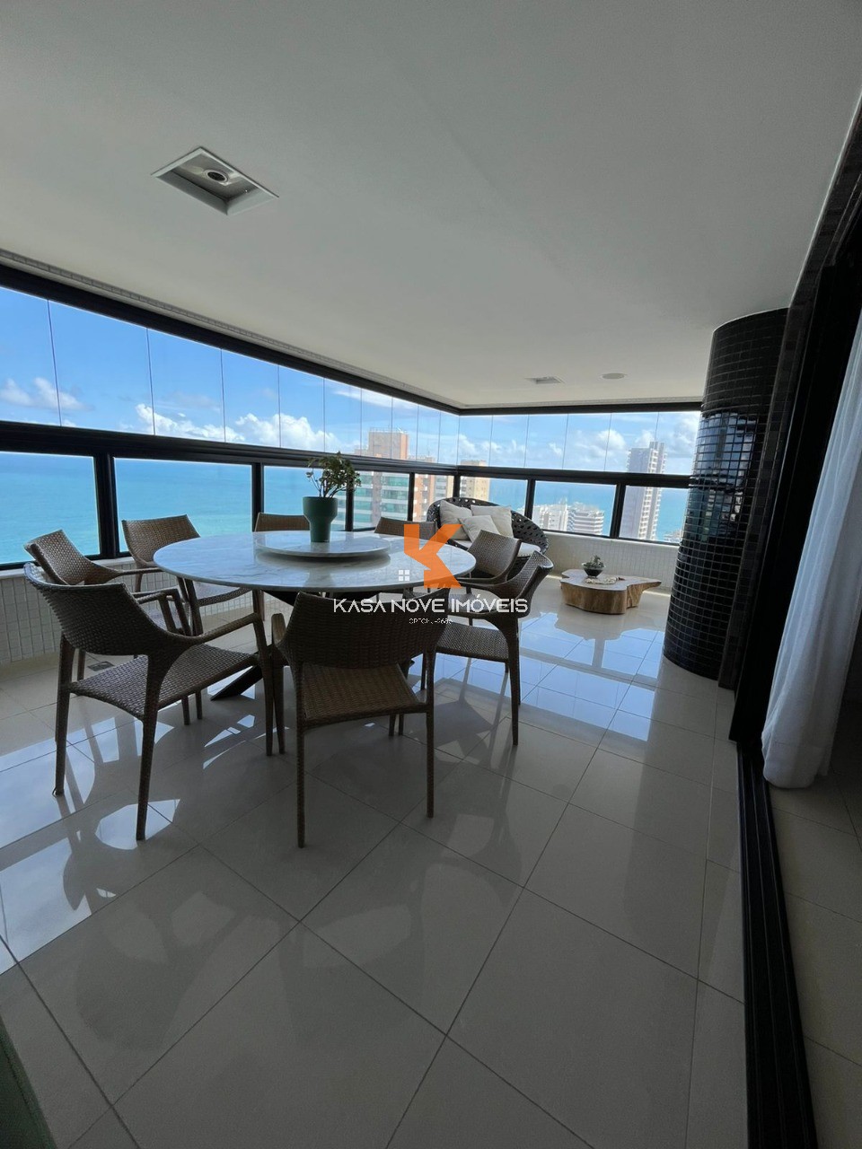 Apartamento, 4 quartos, 235 m² - Foto 1