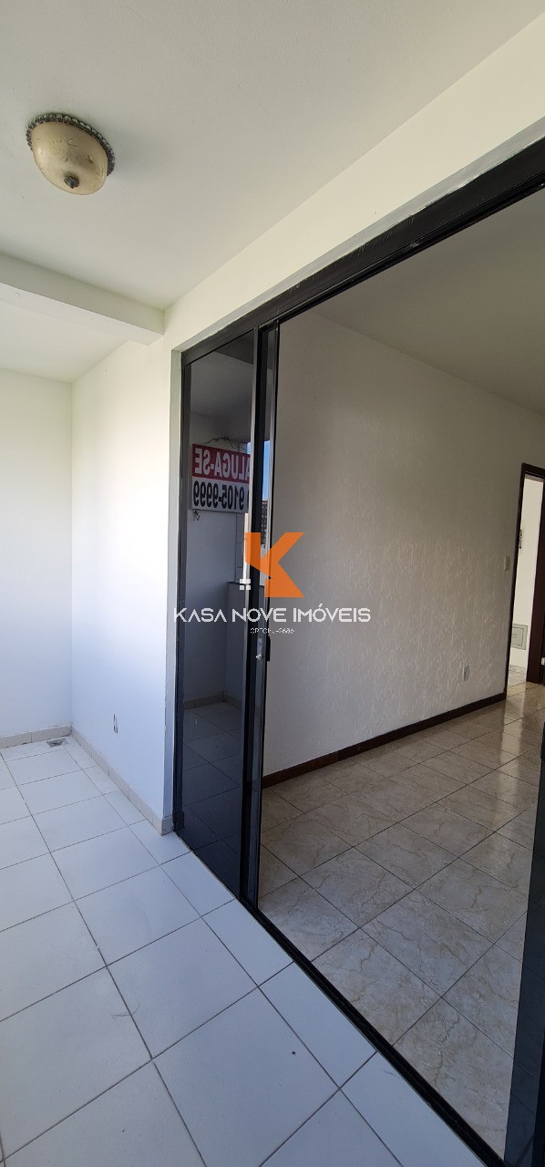 Apartamento para alugar com 3 quartos, 67m² - Foto 4