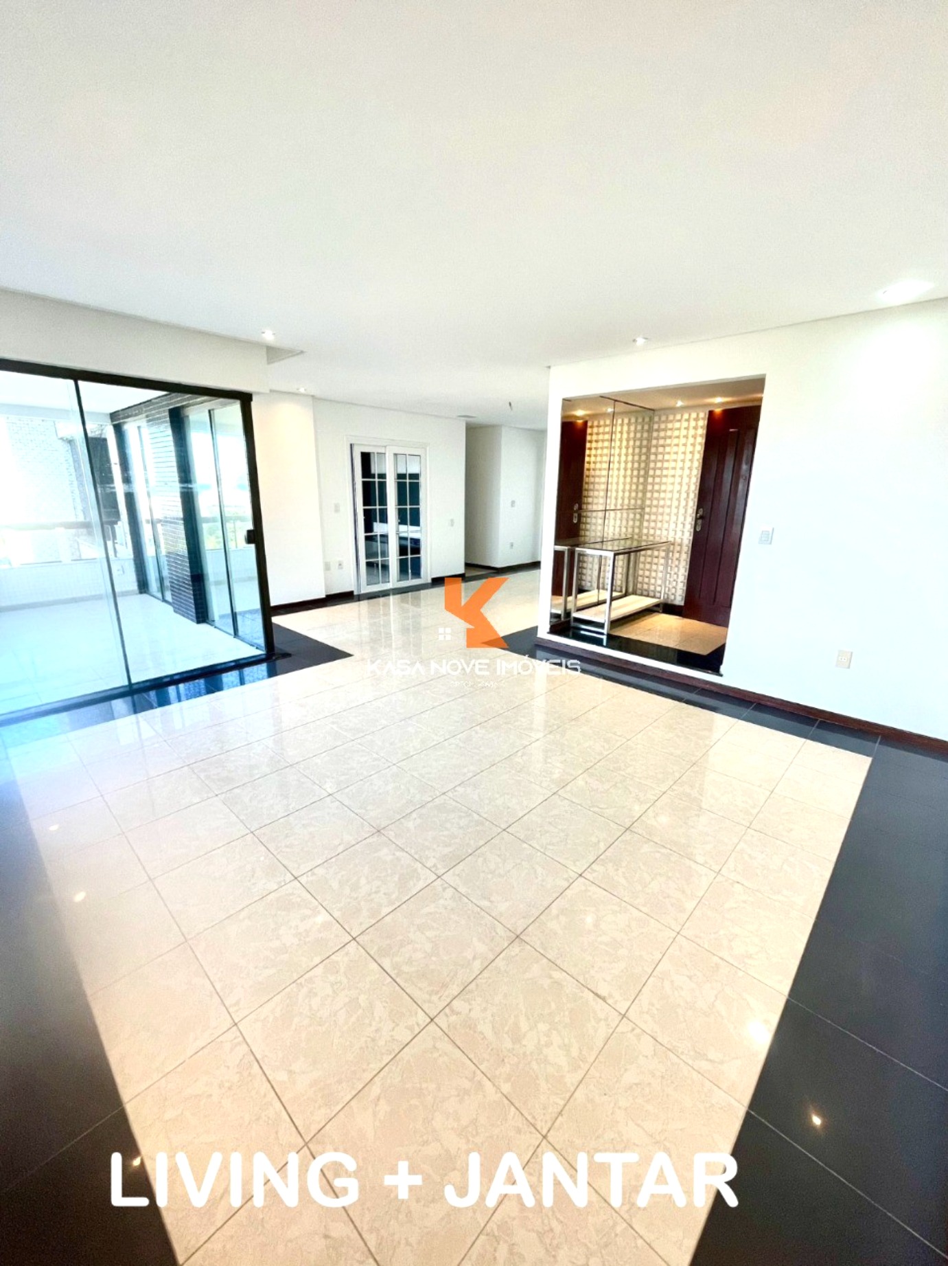 Apartamento, 3 quartos, 188 m² - Foto 3