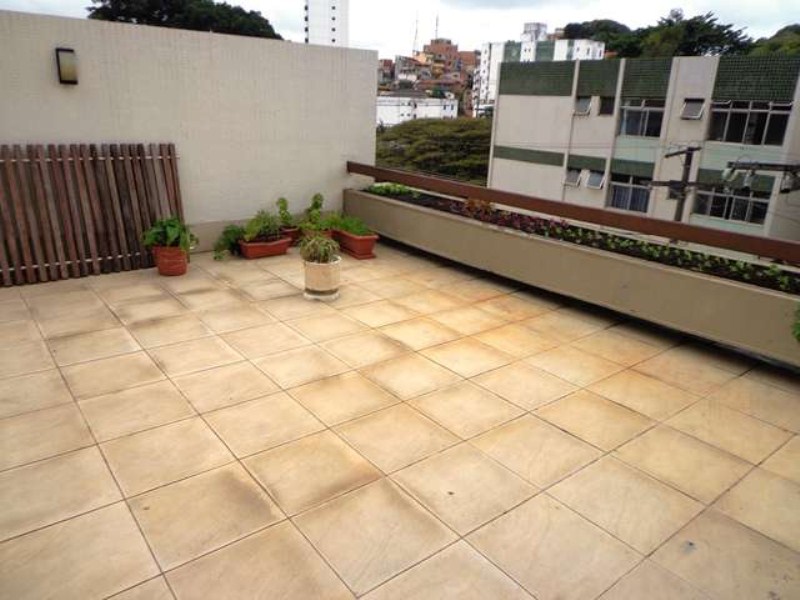 Apartamento à venda com 3 quartos, 120m² - Foto 27