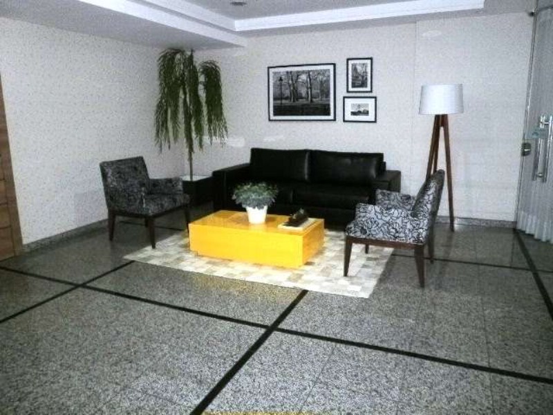 Apartamento à venda com 3 quartos, 85m² - Foto 12