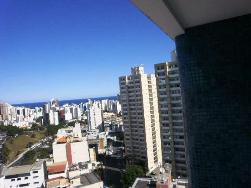 Apartamento à venda com 3 quartos, 85m² - Foto 4