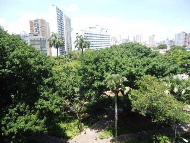 Apartamento à venda com 4 quartos, 200m² - Foto 16