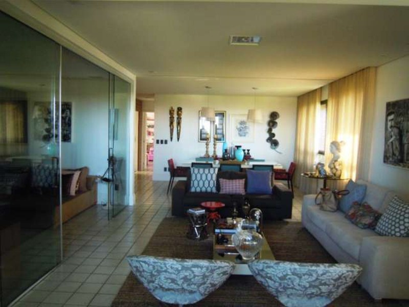 Apartamento, 3 quartos, 280 m² - Foto 1