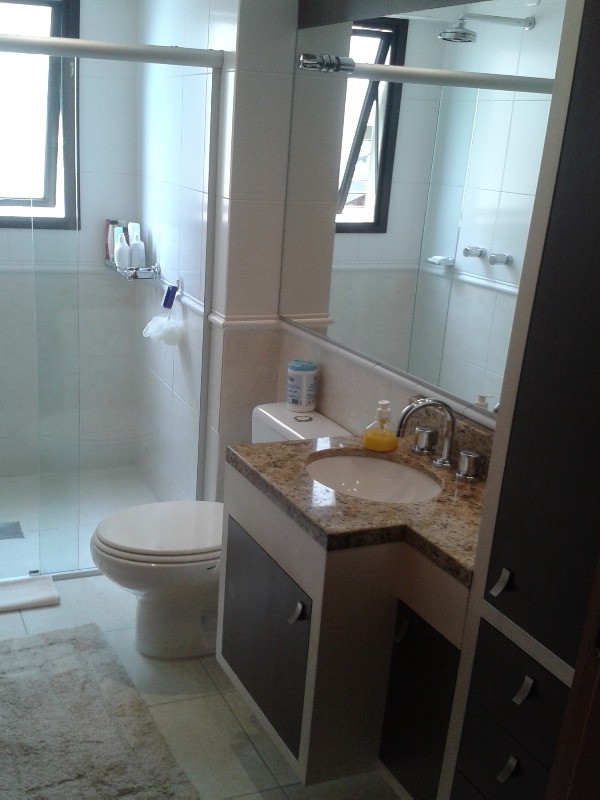 Apartamento à venda com 1 quarto, 77m² - Foto 3