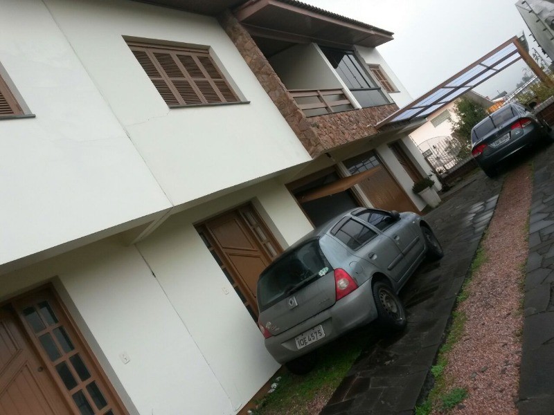 Sobrado à venda com 3 quartos, 100m² - Foto 2