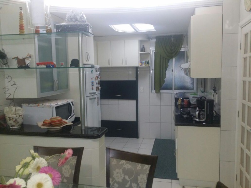 Apartamento à venda com 2 quartos, 92m² - Foto 4