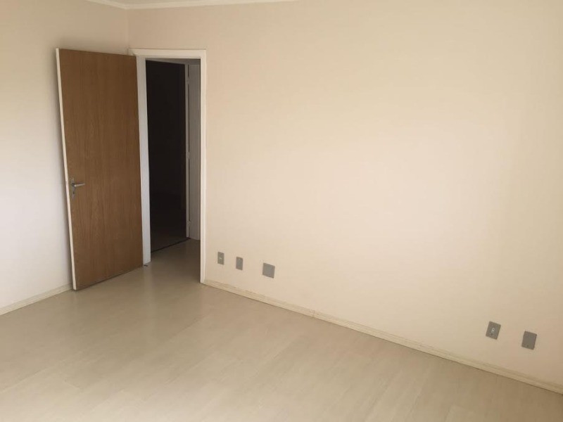 Apartamento à venda com 2 quartos, 90m² - Foto 5