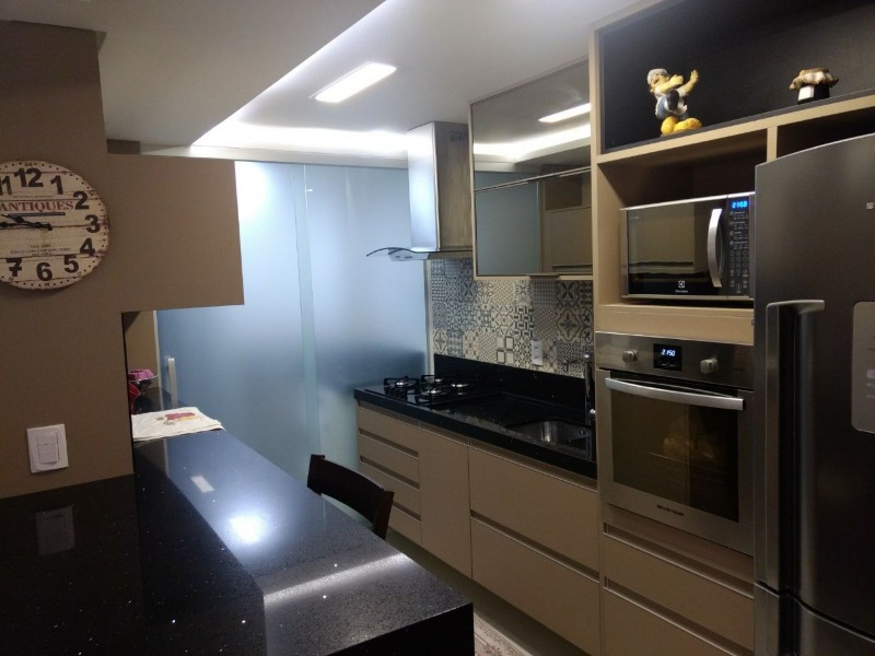 Apartamento à venda com 2 quartos, 89m² - Foto 4