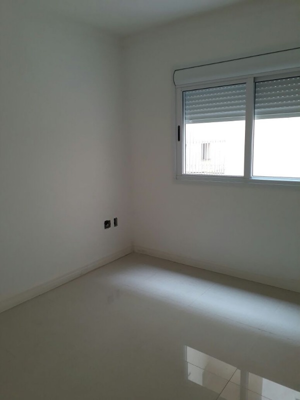 Apartamento à venda com 2 quartos, 102m² - Foto 11